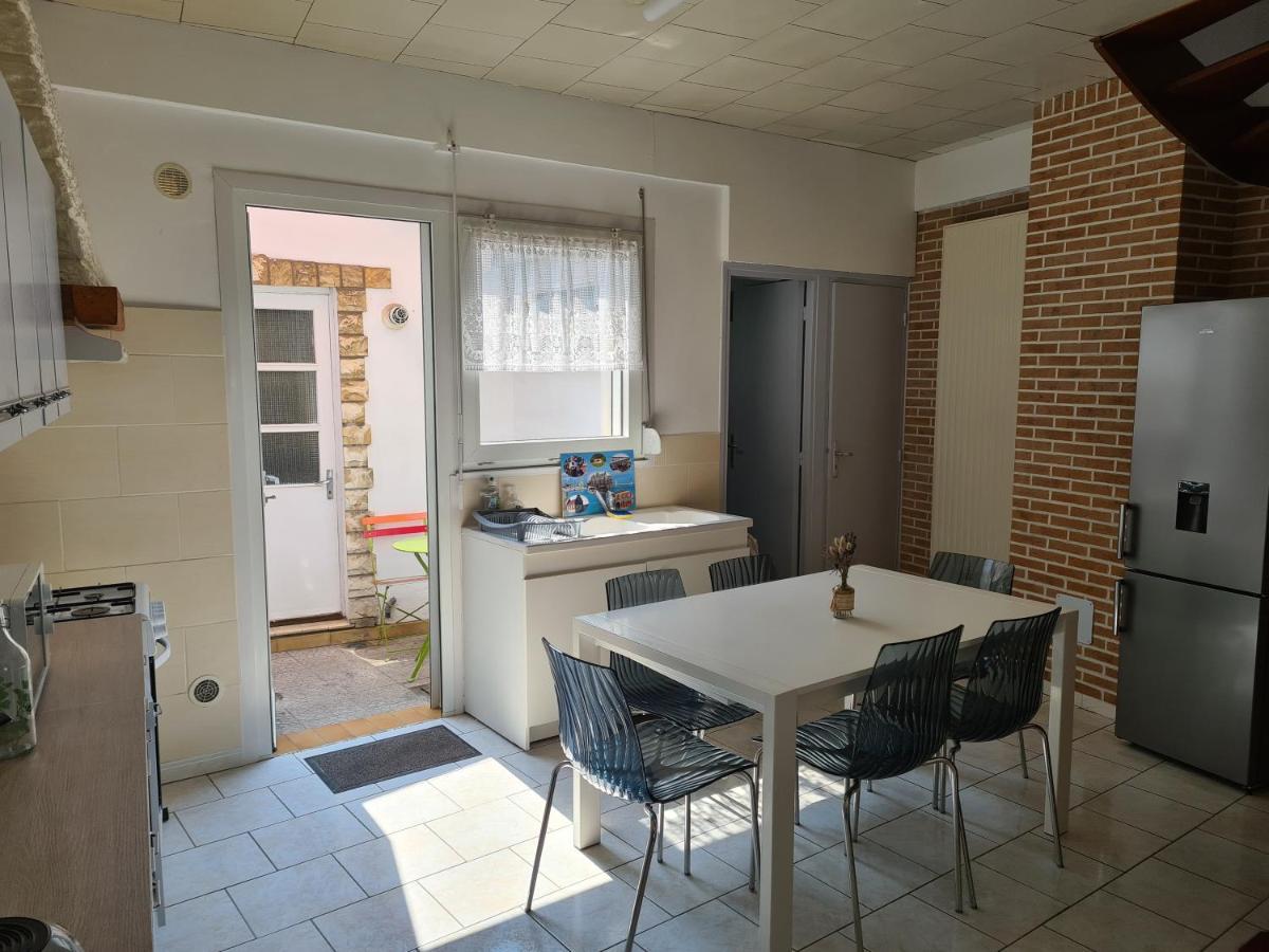 "Les Embruns" Maison Meublee, Proche De La Mer Grand-Fort-Philippe Exterior foto